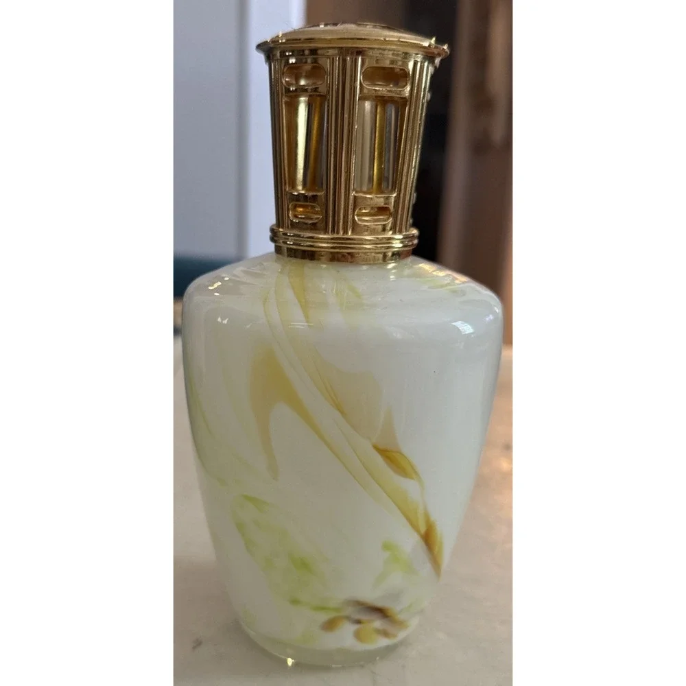 Scentier Oil Lamp Diffuser Floral Lemon Lime Swirl Gold Cap Crown 7 Inches